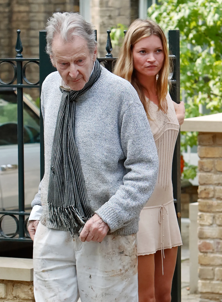 Biopic про Кейт Мосс: що відомо про фільм "Moss & Freud" - image 3 - APRIL Journal Biopic про Кейт Мосс: що відомо про фільм "Moss & Freud"