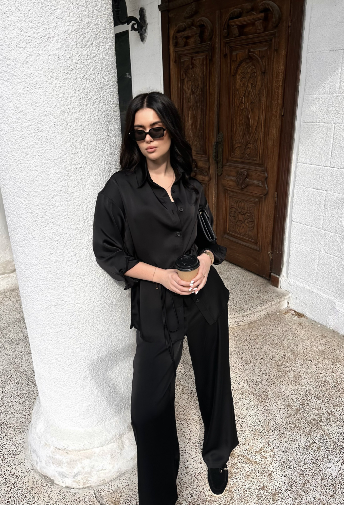 image Sleepwear у місті: як носити піжаму, комбінацію та кардиган удень