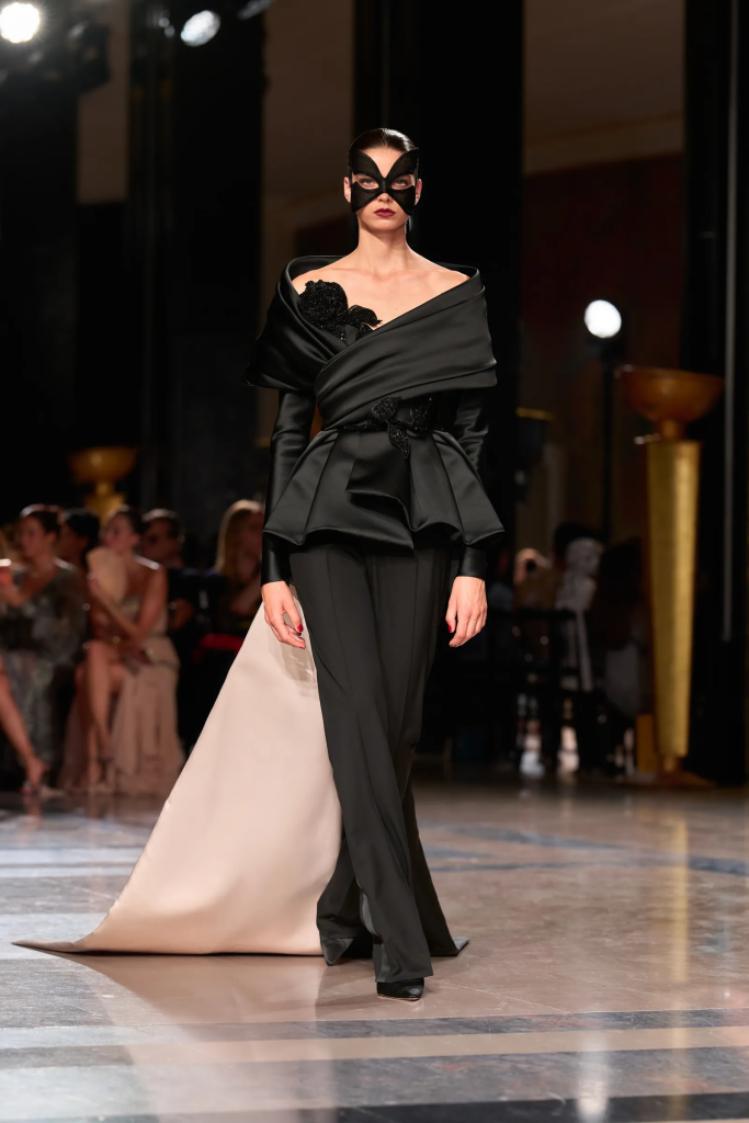 Весільна мода 2026: головні ідеї з Couture Week - image 5 - APRIL Journal Весільна мода 2026: головні ідеї з Couture Week