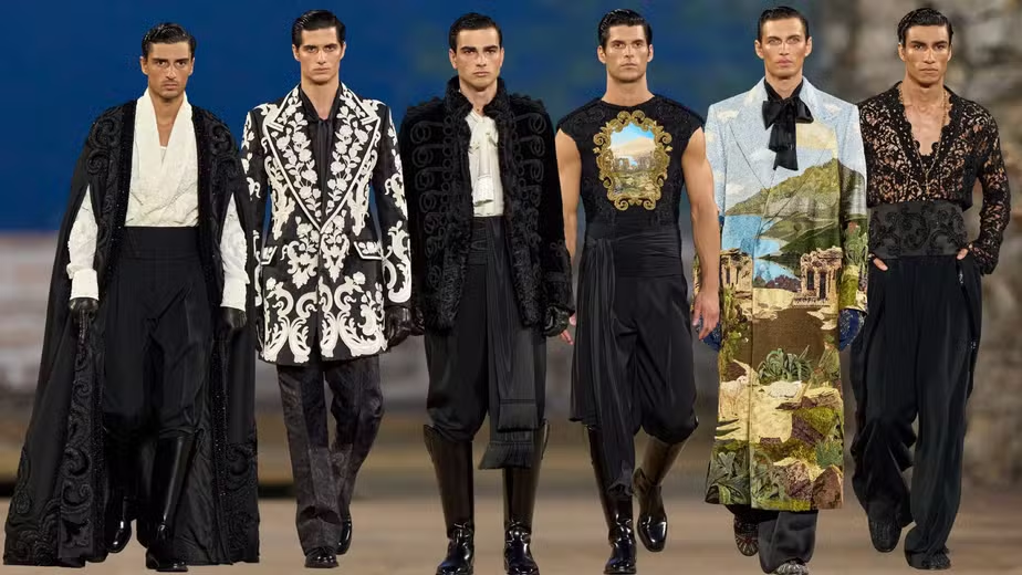 Dolce & Gabbana Alta Moda 2026: Сицилія, міфологія й кутюрна драма - image 13 - APRIL Journal Dolce & Gabbana Alta Moda 2026: Таорміна, Сицилія й кутюр як театр